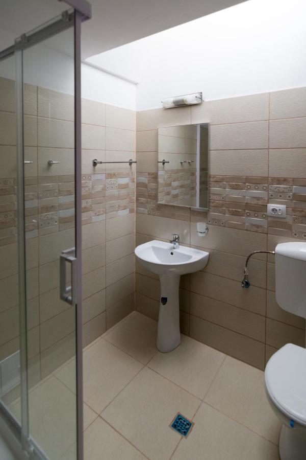 Vila Poienita Caciulata Călimăneşti Exterior foto